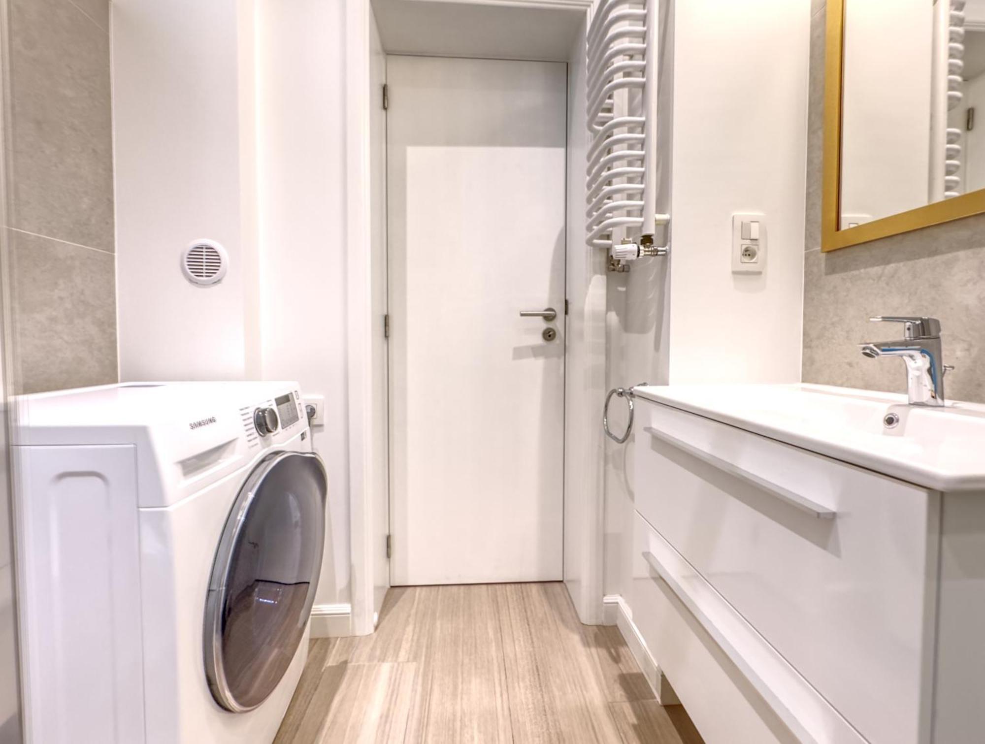 Jerozolimskie Move In Center Apartament 바르샤바 외부 사진